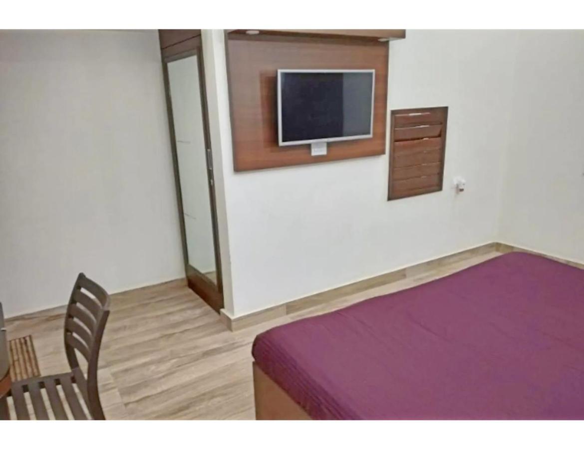 Hotel Basera Guest House, Saharanpur Dış mekan fotoğraf