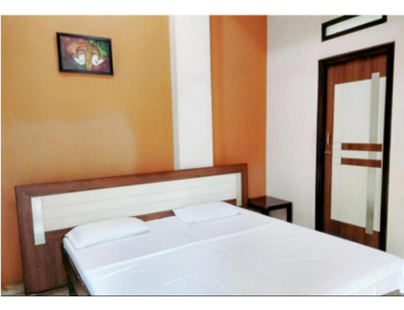 Hotel Basera Guest House, Saharanpur Dış mekan fotoğraf